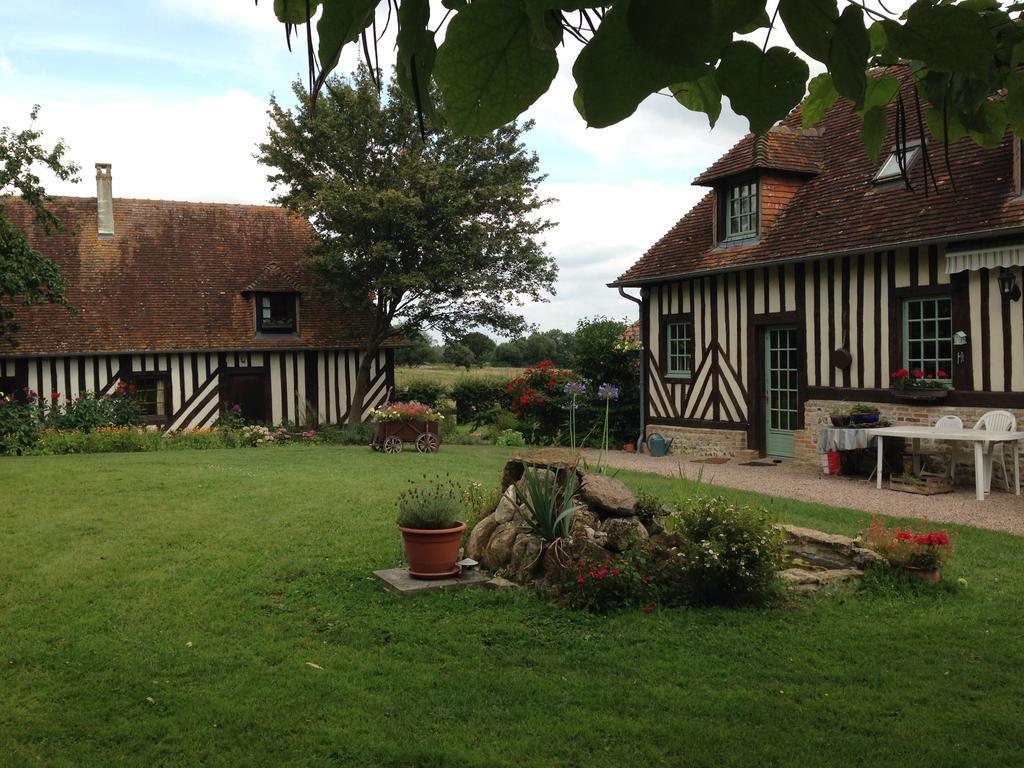 La Baronnie Bed & Breakfast Vieux-Pont Exterior photo