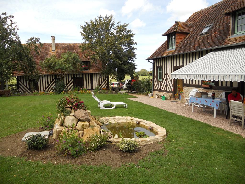 La Baronnie Bed & Breakfast Vieux-Pont Exterior photo